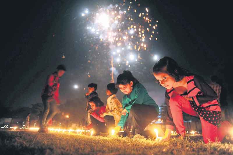 హ్యాపీ దీపావళి