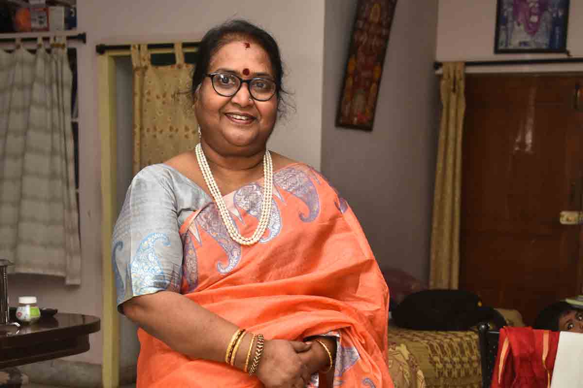 యాభై ఏళ్ల వ‌య‌సులో బిజినెస్ స్టార్ట్ చేసి.. వంద‌ల మంది ఆడ‌బిడ్డ‌ల‌కు ఉపాధి క‌ల్పిస్తున్నహైద‌రాబాదీ మ‌హిళ‌