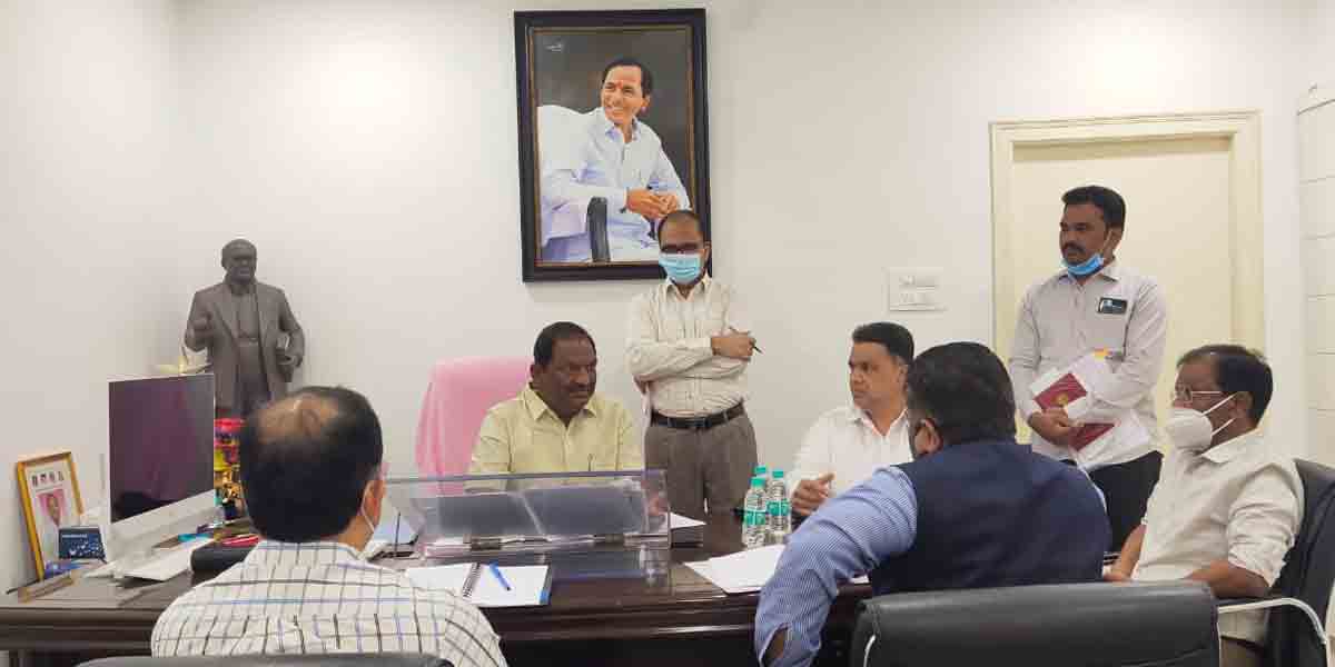 జహంగీర్ పీర్ దర్గా అభివృద్ధి పనుల్లో వేగం పెంచండి : మంత్రి కొప్పుల