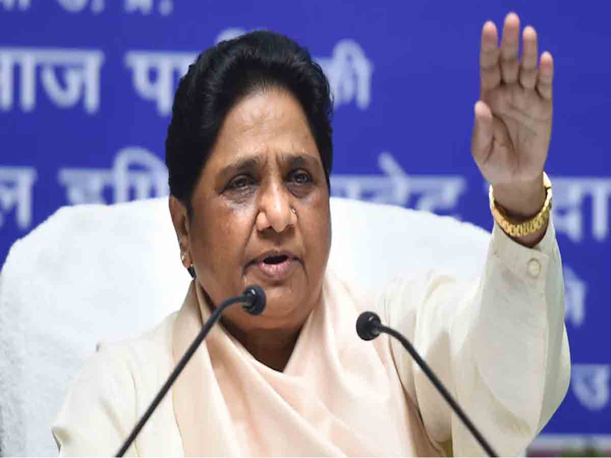 Mayawati  | రాజ్యాంగ నిబంధ‌న‌ల‌కు మోదీ స‌ర్కార్ తూట్లు : మాయావ‌తి