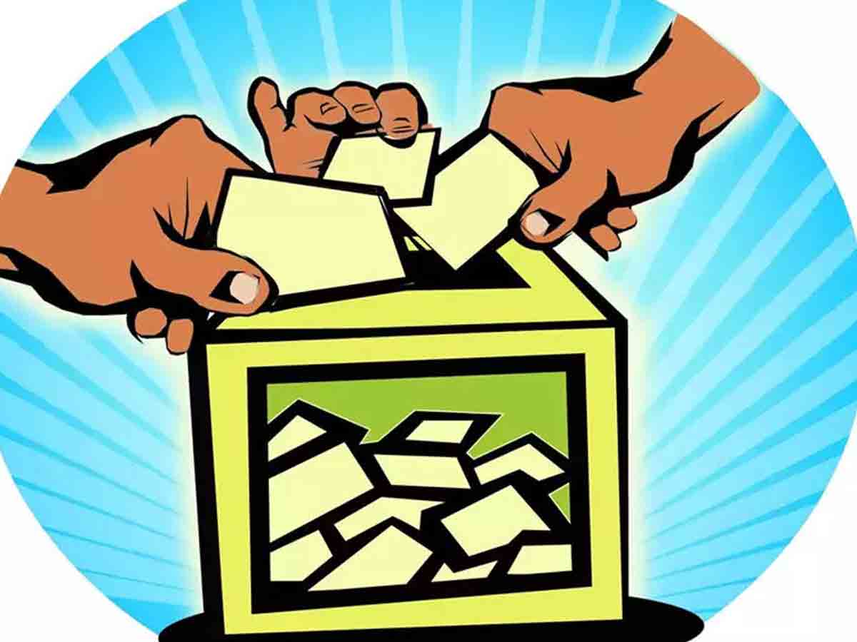 నల్లగొండ స్థానిక సంస్థల ఎమ్మెల్సీ బరిలో ఏడుగురు..