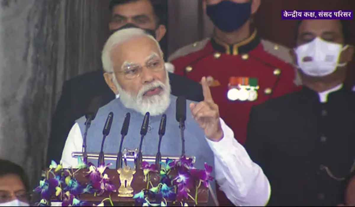 పార్టీ ఫ‌ర్ ద ఫ్యామిలీ.. పార్టీ బై ద ఫ్యామిలీ.. కాంగ్రెస్‌పై మోదీ ఫైర్