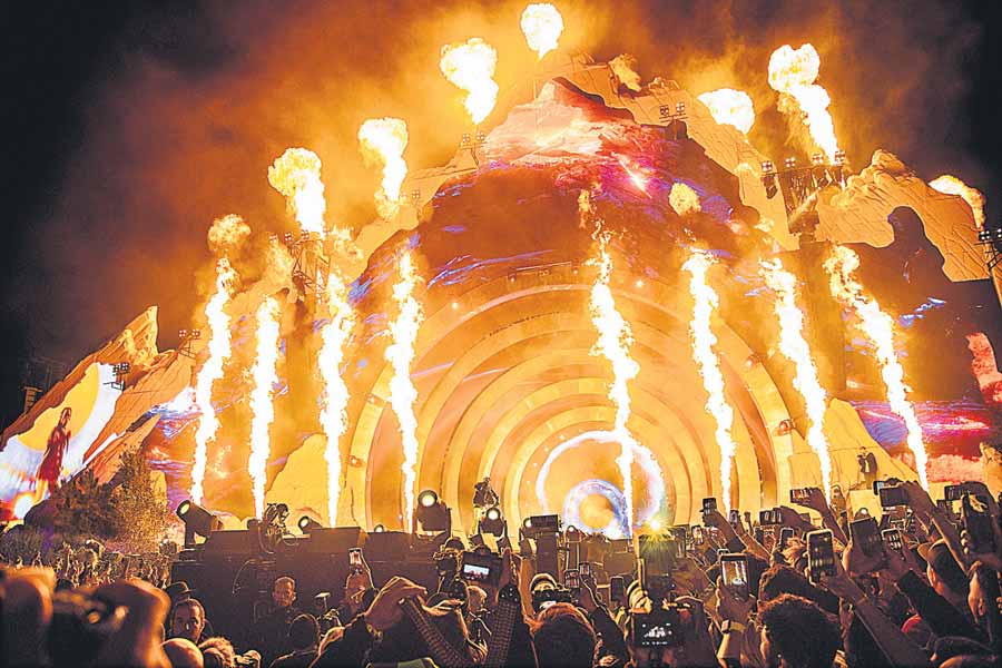 మ్యూజిక్‌ ఫెస్టివల్‌లో తొక్కిసలాట