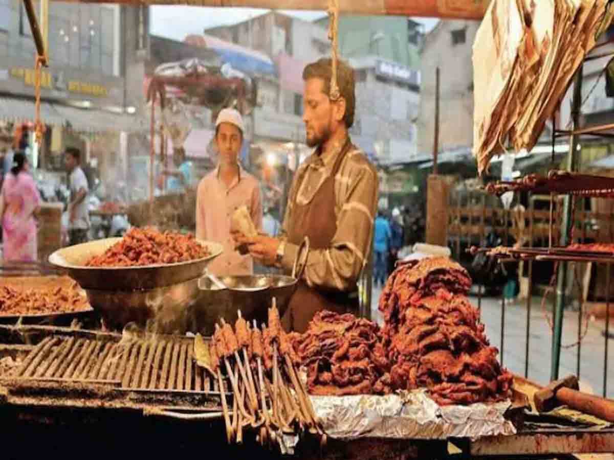 నాన్‌ వెజ్‌ ఆహారాన్ని బహిరంగంగా విక్రయిస్తే జరిమానా