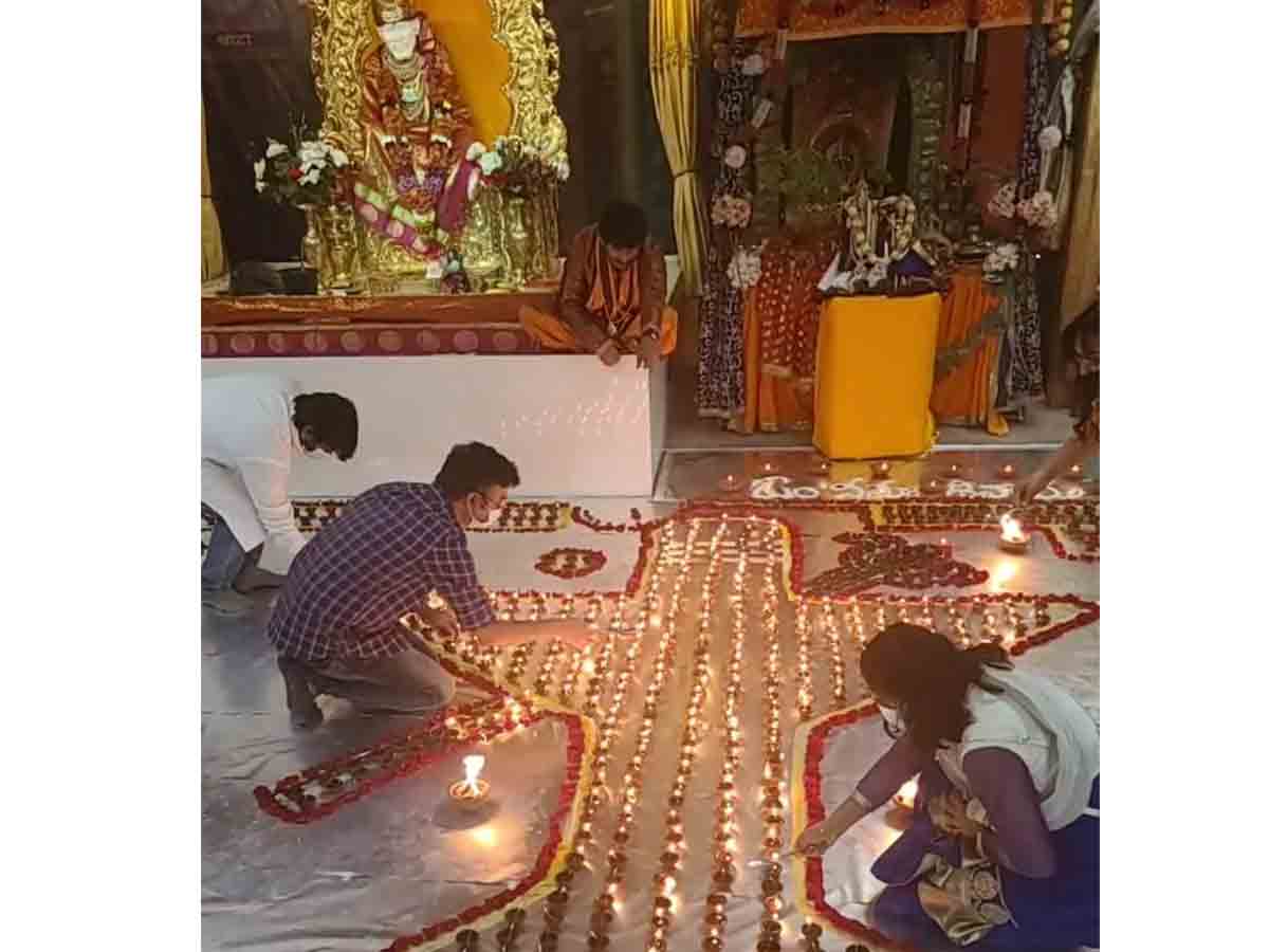 కాల్గరీ కెనడా సాయిబాబాబా మందిరంలో ఘనంగా కార్తీక దీప వేడుకలు