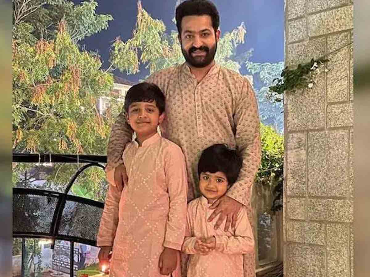 Ntr: జిమ్‌లో గాయ‌ప‌డ్డ ఎన్టీఆర్.. చేతికి చిన్న‌పాటి సర్జరీ