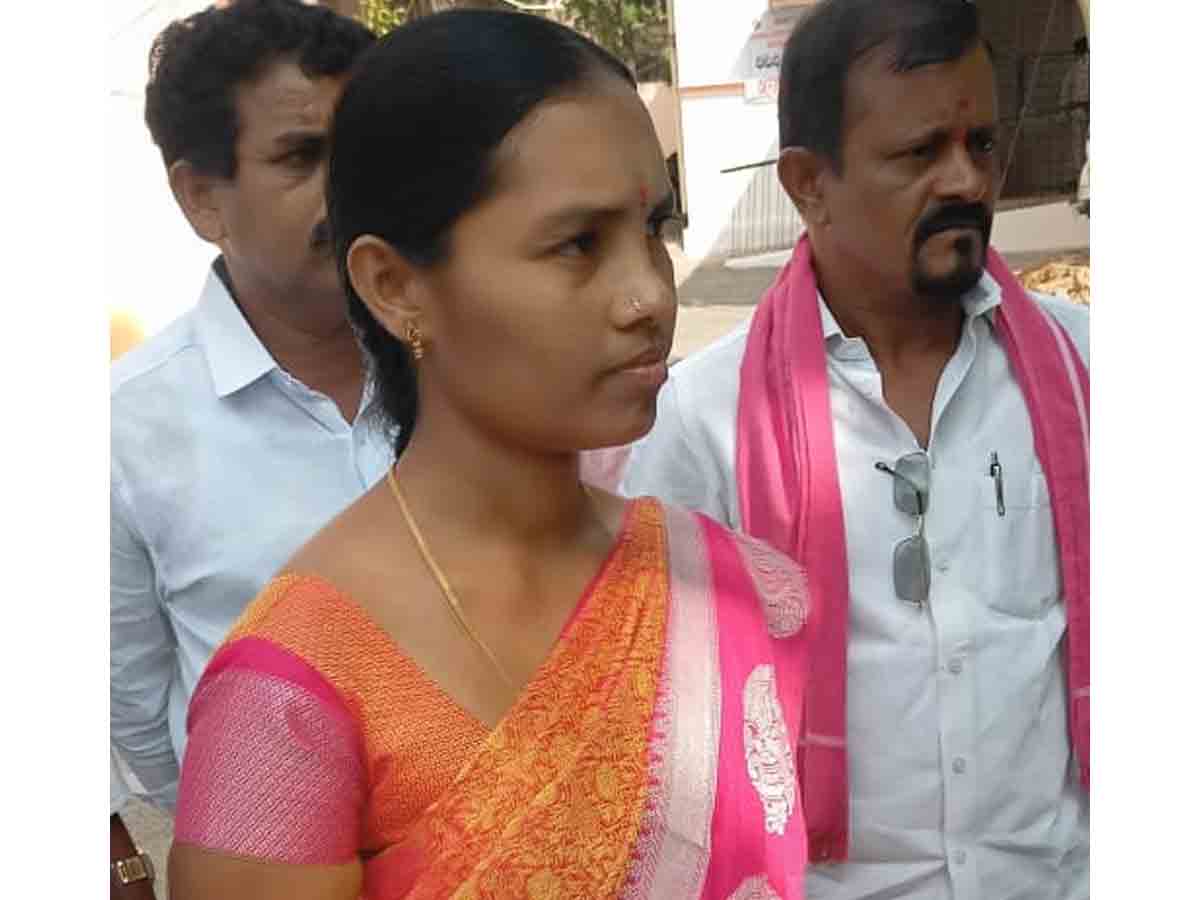 Nizamabad | స్వతంత్ర అభ్యర్థిపై రిటర్నింగ్ అధికారికి ఫిర్యాదు