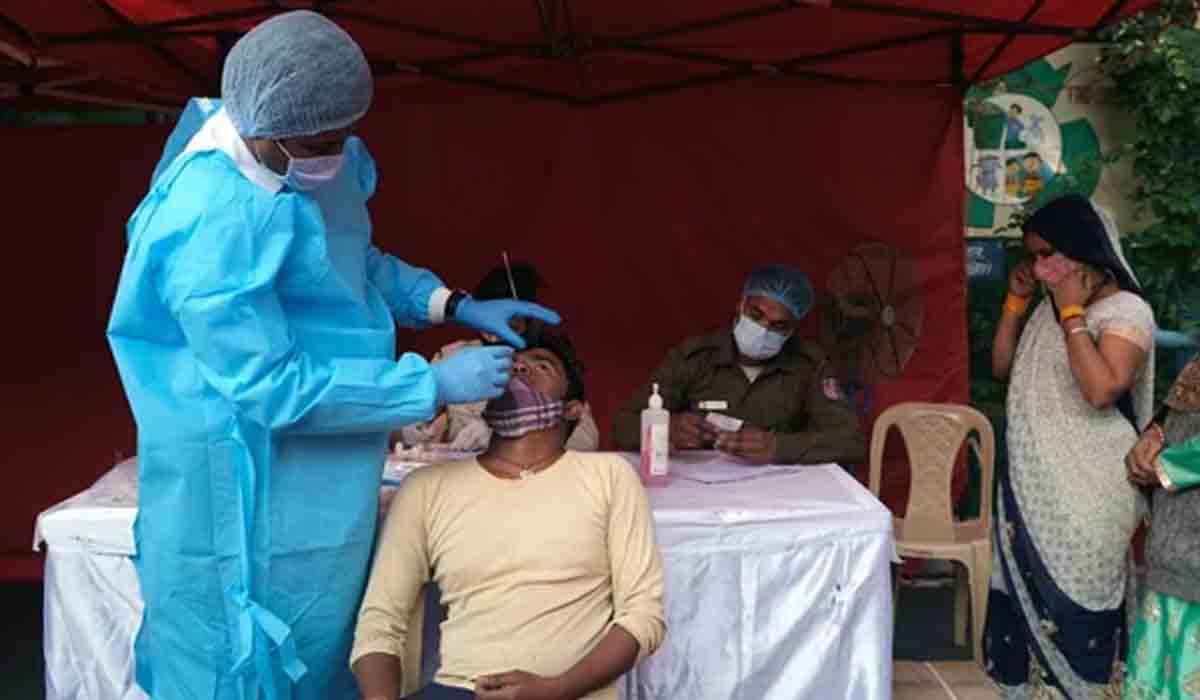 Omicron | కరోనా టెస్టుల నుంచి ‘ఒమిక్రాన్‌’ తప్పించుకోలేదు: కేంద్ర ప్రభుత్వం