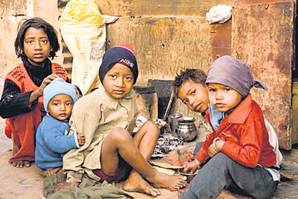 బీహార్‌, జార్ఖండ్‌, యూపీలో పేదలు అధికం