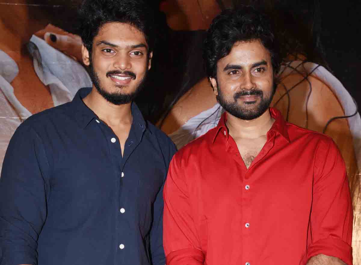 పోస్టర్‌ కథా కమామిషు