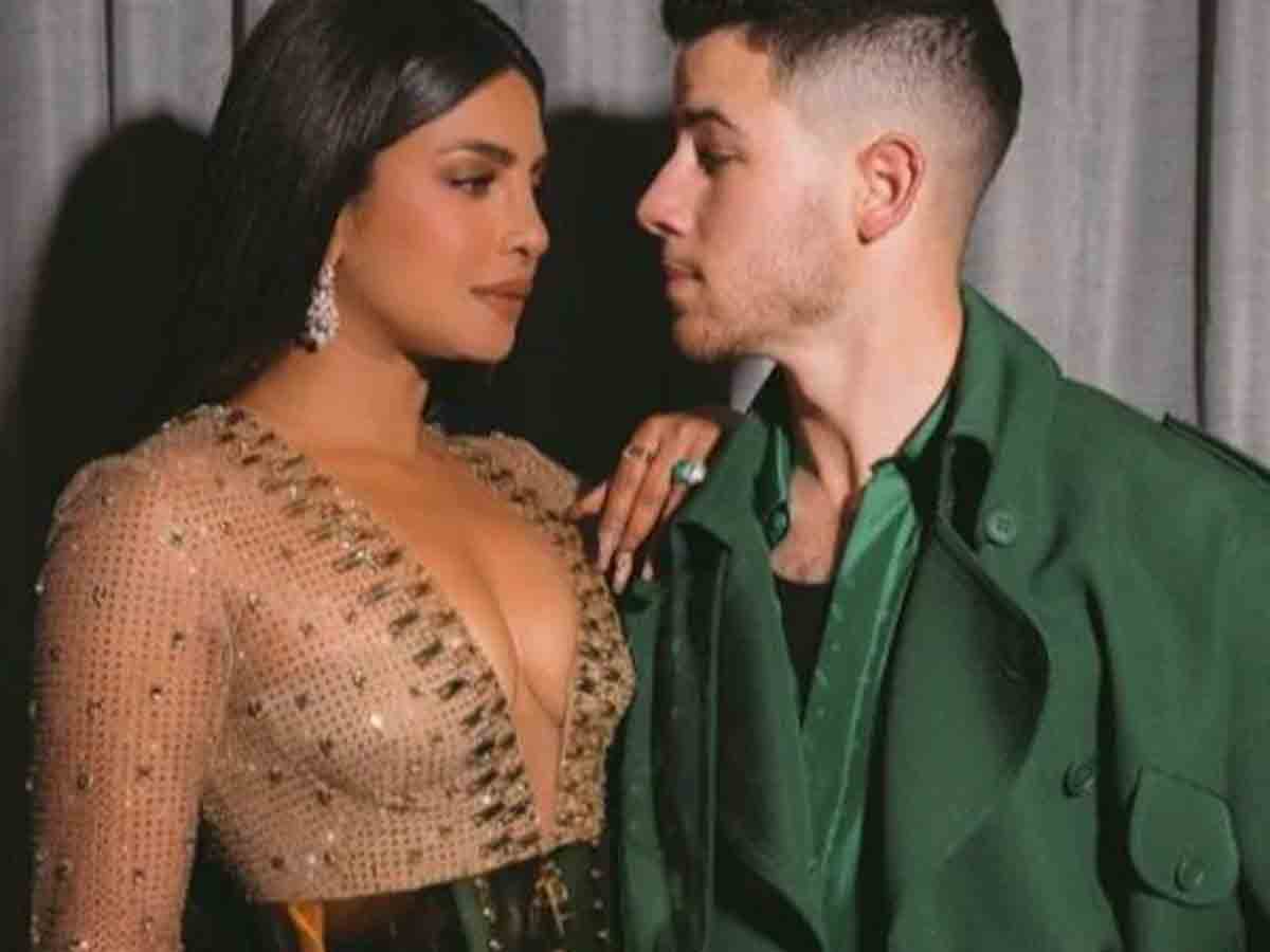 Priyanka Chopra: త‌న భ‌ర్త పేరుని ప్రియాంక ఎందుకు తొల‌గించిందో తెలుసా?