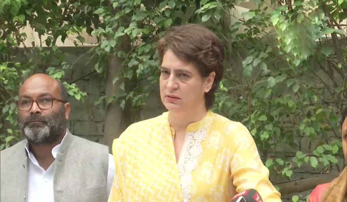 కాంగ్రెస్‌లో చిన్న గొడవలే.. మునుగోడు అభ్యర్థి ఎంపిక బాధ్యత వారిదే: ప్రియాంక గాంధీ