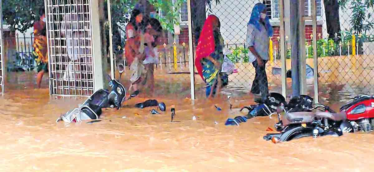 Telangana l నేడు భారీ వర్షాలు