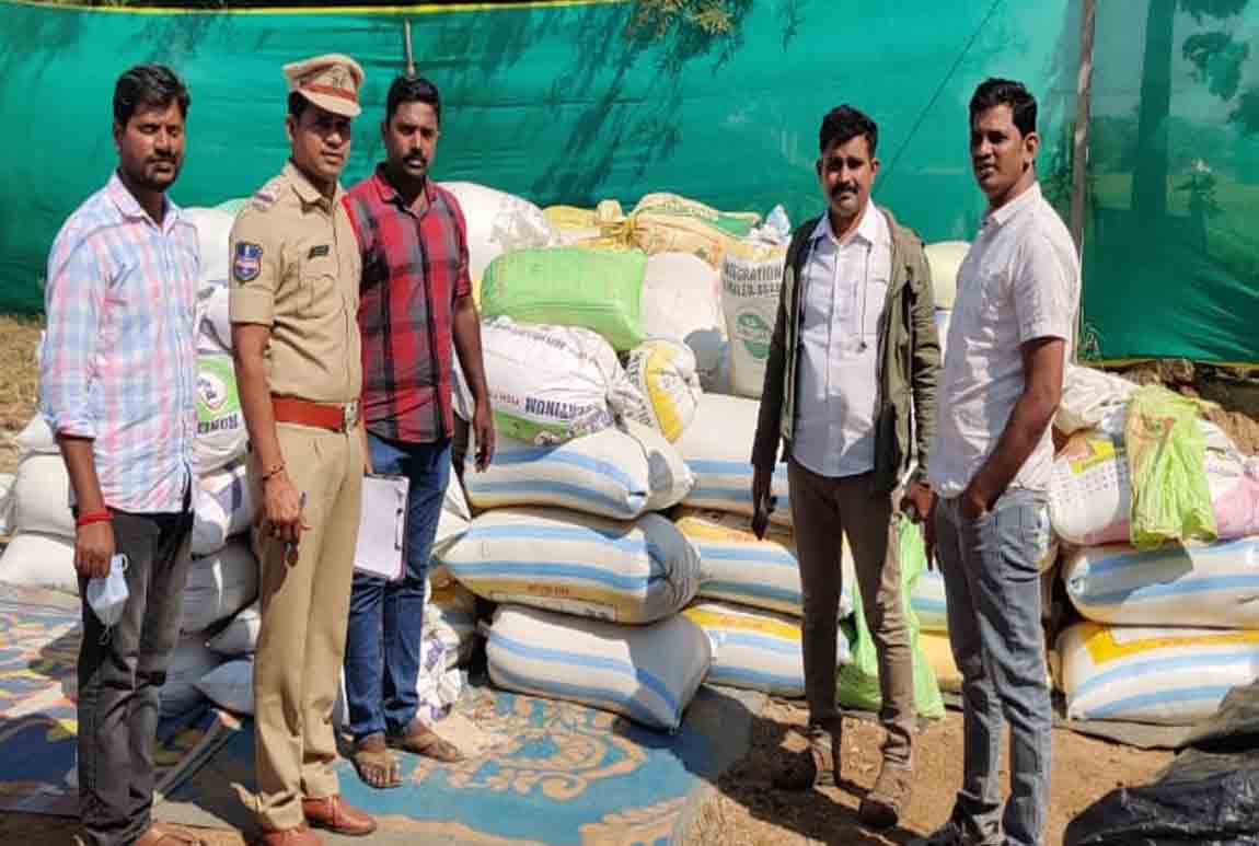 Janagama | 250 క్వింటాళ్ల రేషన్ బియ్యం స్వాధీనం చేసుకున్న పోలీసులు