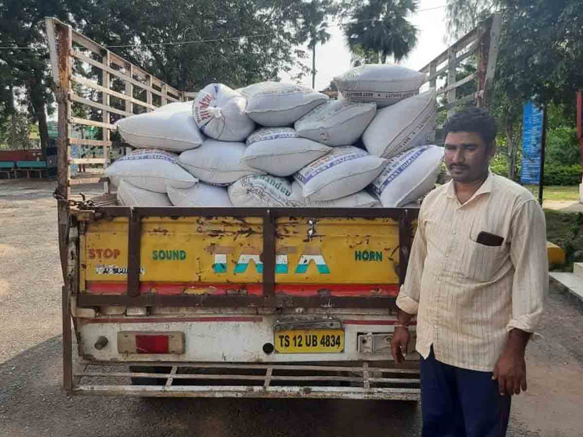 CRIME | అక్రమంగా తరలిస్తున్న 24 క్వింటాళ్ల రేషన్ బియ్యం పట్టివేత…
