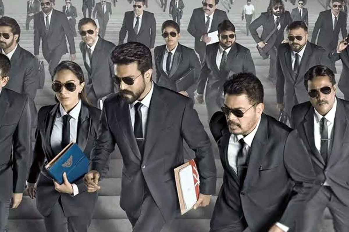 7 నిమిషాలు.. 70 కోట్లు.. చరణ్ కోసం శంకర్ బీభత్సం..