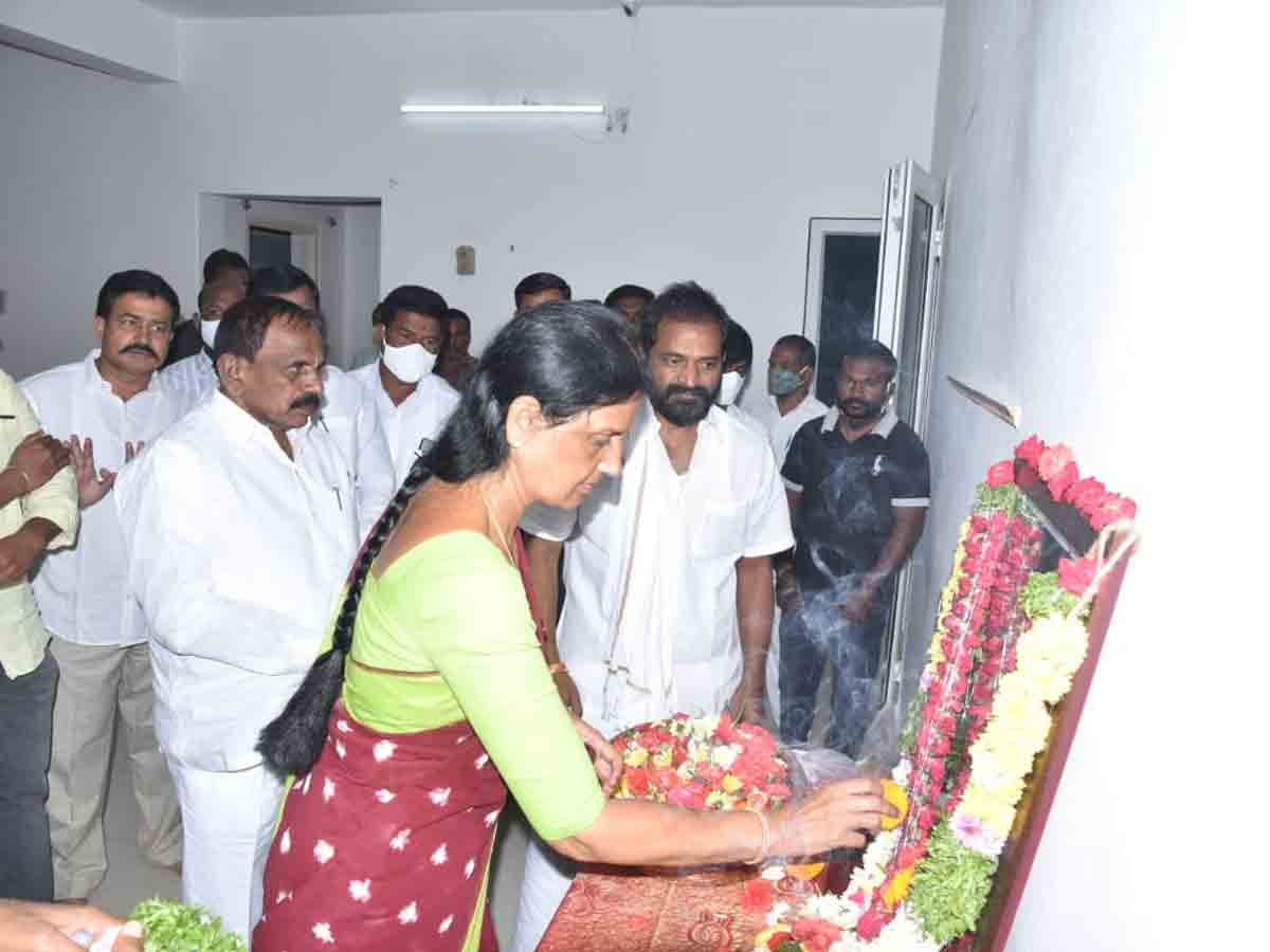 Mahabubnagar | శాంతమ్మకు నివాళులు అర్పించిన మంత్రి సబితా ఇంద్రారెడ్డి