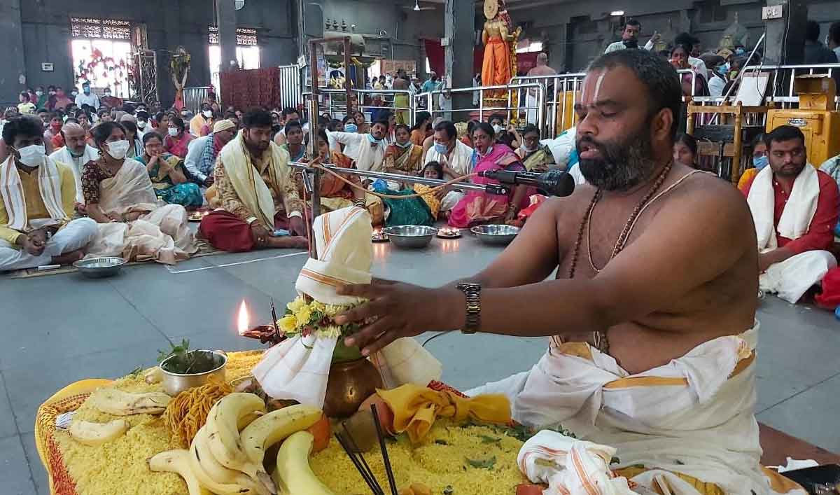 Rudrabhishekam | పరమశివునికి మహన్యాసపూర్వక రుద్రాభిషేకం..