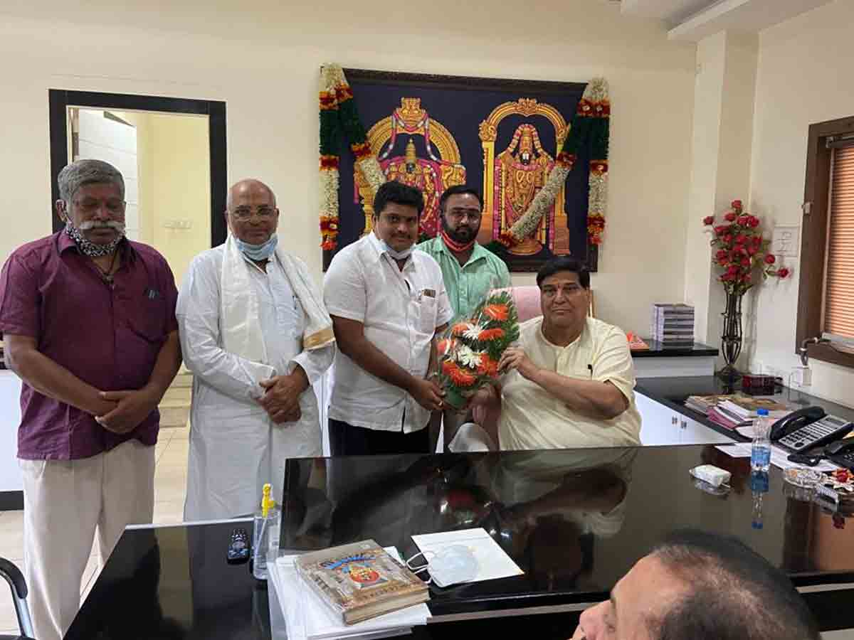 బ్రహ్మణ పరిషత్‌ పథకాలను ప్రచారం చేయాలి : కేవీ రమణాచారి