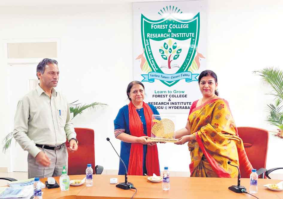ములుగు ఎఫ్సీఆర్ఐలో అంతర్జాతీయ ప్రమాణాలు