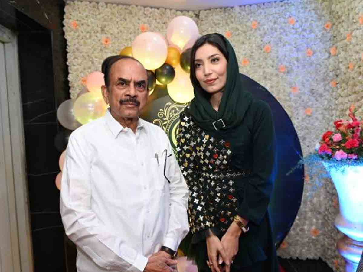 హైదరాబాద్‌ నగరంలో మహదీయ మేకప్‌ స్టూడియో లాంఛ్..