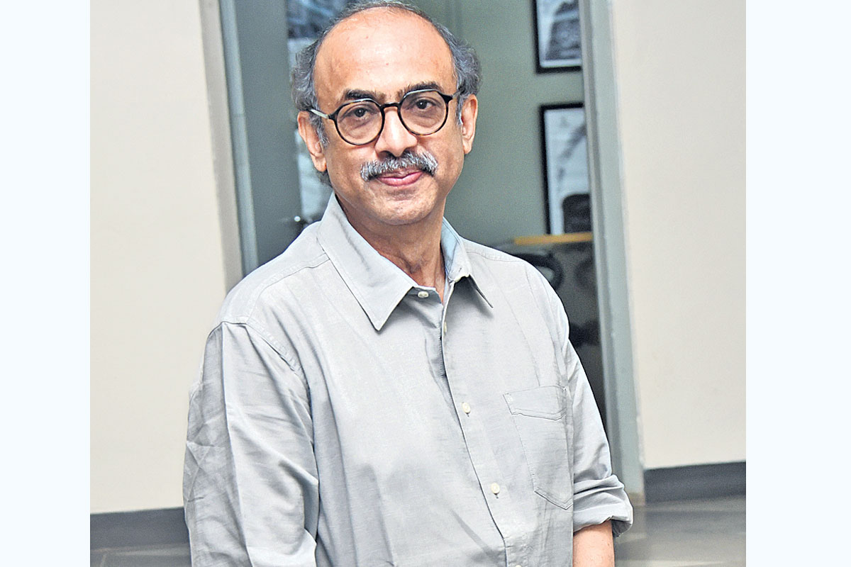 ఓటీటీనే సేఫ్ అంట్టున్ననిర్మాత సురేష్‌బాబు