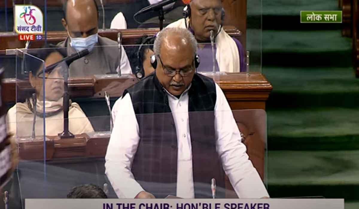 చ‌ర్చ లేకుండానే.. సాగు చ‌ట్టాల ర‌ద్దు బిల్లుకు లోక్‌స‌భ ఆమోదం