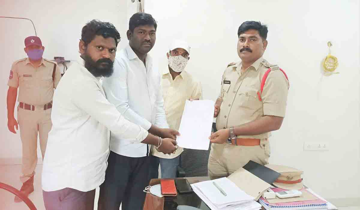 CM KCR | కేసీఆర్‌పై అనుచిత వ్యాఖ్యలు చేసినందుకు రేవంత్ రెడ్డిపై కేసు