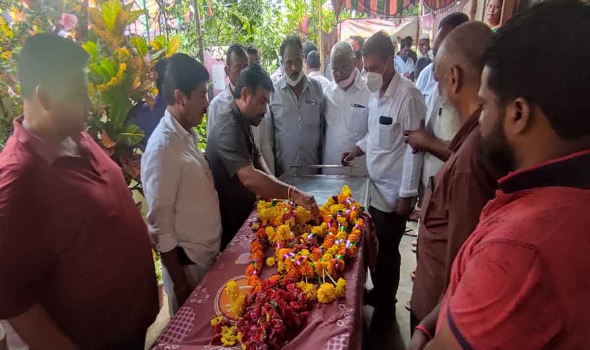 Kothagudem |టీబీజీకేఎస్ లీడర్ మృతి పట్ల టీఆర్ఎస్ రాష్ట్ర నాయకుడు వనమా రాఘవ సంతాపం..