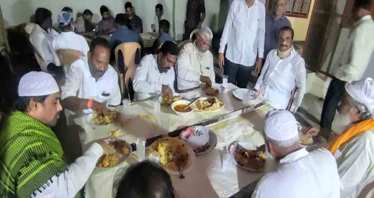 MLA Vanam | అల్లా దయతో నియోజకవర్గ ప్రజలు సంతోషంగా ఉండాలి.. గ్యార్మీ వేడుకల్లో ఎమ్మెల్యే వనమా వెంకటేశ్వరరావు..