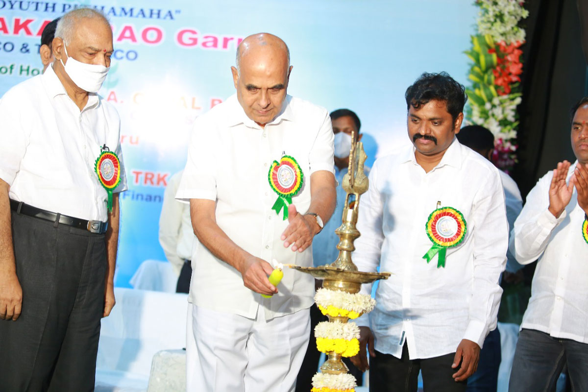 విద్యుత్తు వ్యవస్థలను ప్రైవేటుపరం కానివ్వం