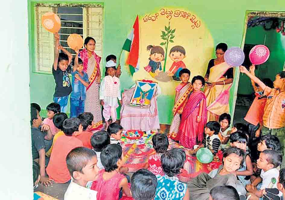 రేపటి రథ సారథులు విద్యార్థులే