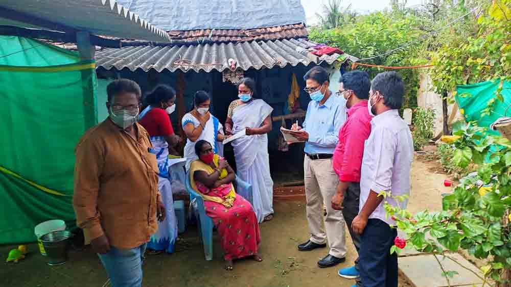 వందశాతం వ్యాక్సినేషన్‌తోనే కరోనాకు చెక్‌