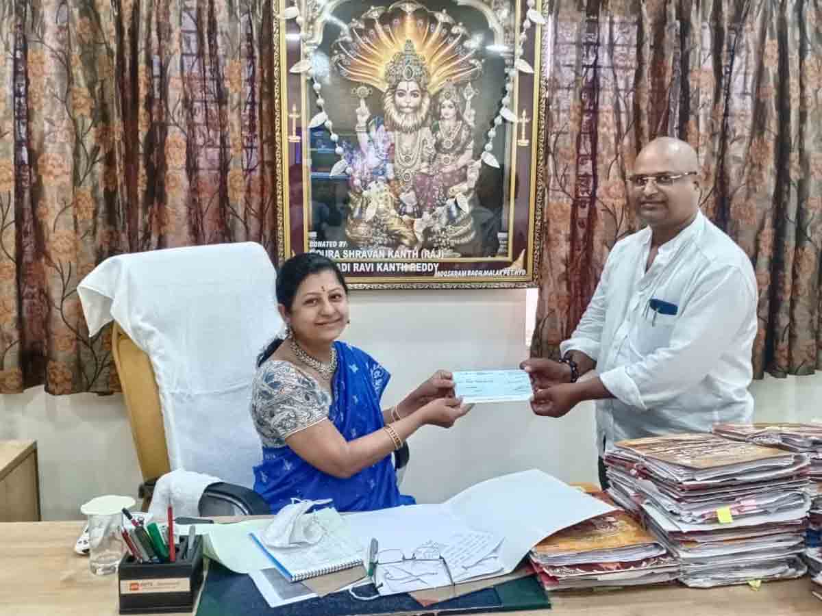 Yadadri | యాదాద్రి గోపుర స్వర్ణ తాపడానికి రూ.50వేల విరాళం