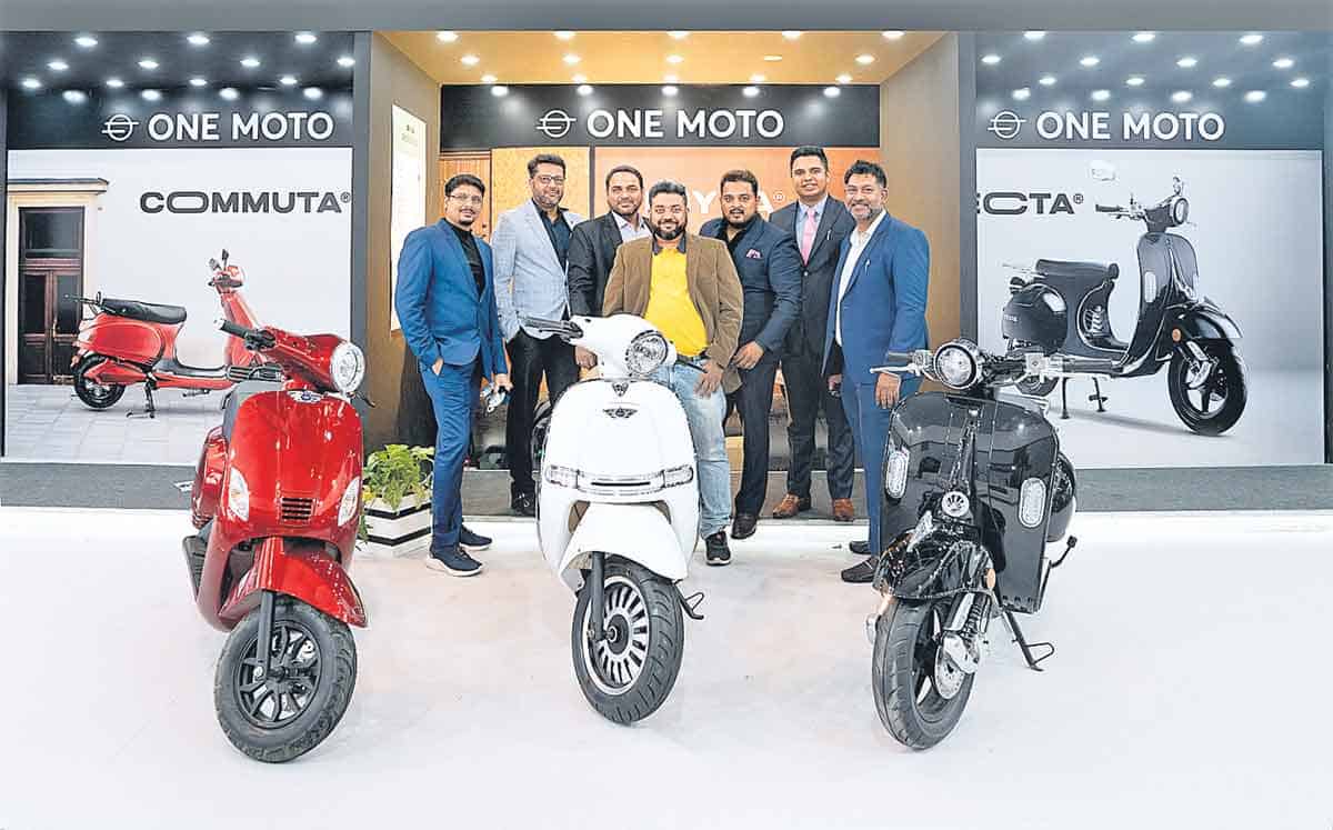మార్కెట్లోకి వన్‌-ప్లస్‌ ‘ఎలెక్టా’ స్కూటర్‌