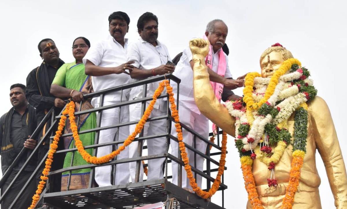 Srikanthachari | తెలంగాణ అమరుడు శ్రీకాంతచారి చిర‌స్మ‌ర‌ణీయుడు :  ఎమ్మెల్సీ బొగ్గారపు దయానంద్‌ గుప్తా