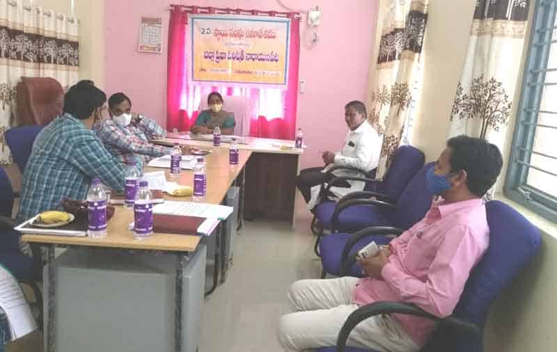 పథకాలను పకడ్బందీగా అమలు చేయాలి