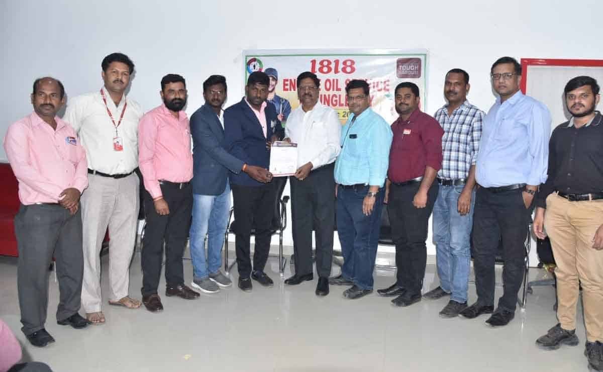 తెలుగు బుక్‌ ఆఫ్‌ రికార్డు కైవసం