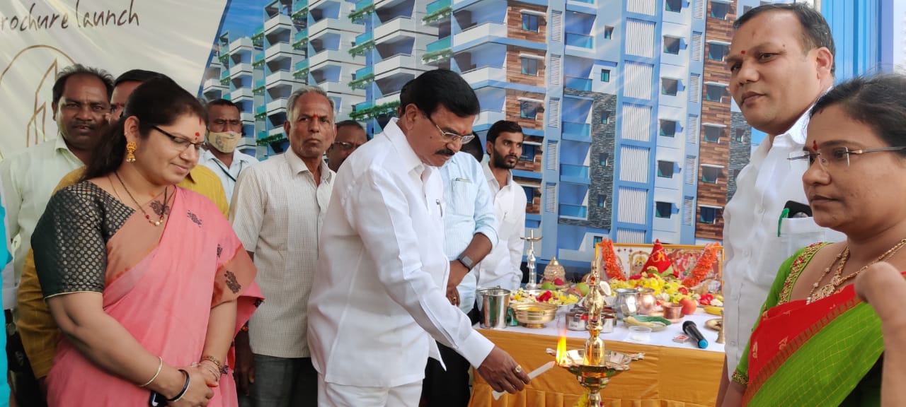 Rangareddy : శరవేగంగా శివారు ప్రాంతాలభివృద్ధి.. పెరుగుతున్న విల్లాలు, అపార్ట్‌మెంట్ల సంస్కృతి..