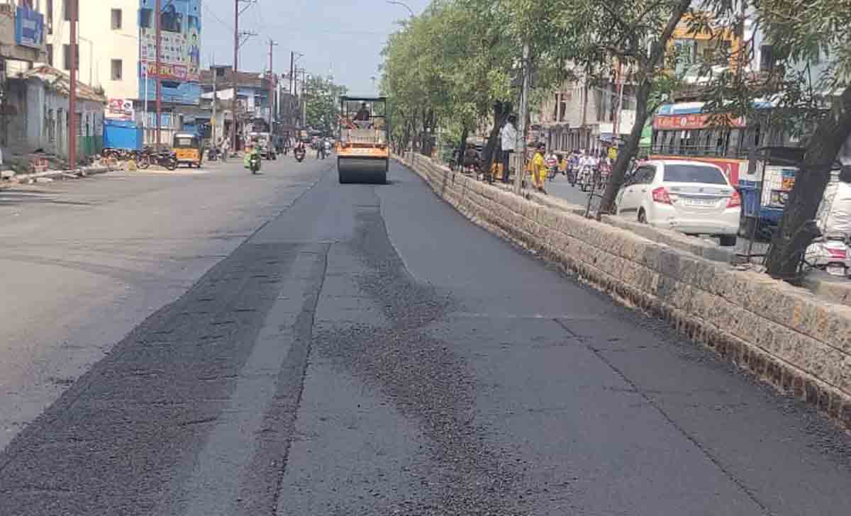 నయాలుక్‌ అభివృద్ధి బాటన వరంగల్‌