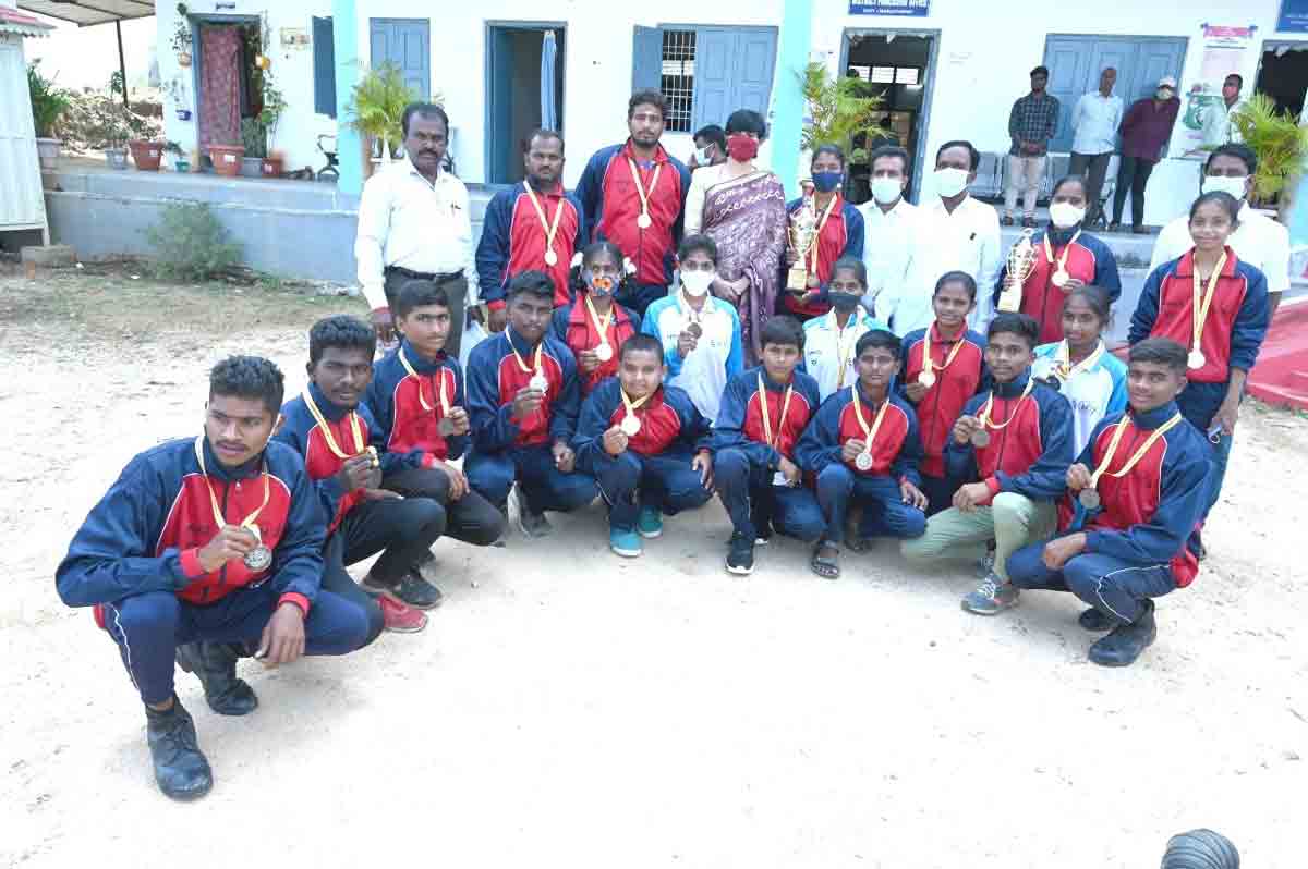 అంతర్జాతీయ స్థాయిలో రాణించాలి