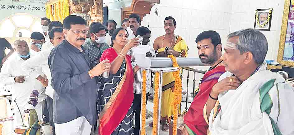 ఆరోగ్య తెలంగాణలో అంగన్‌వాడీల పాత్ర కీలకం