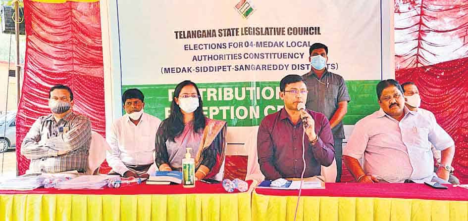 పోలింగ్‌కు పటిష్ట ఏర్పాట్లు