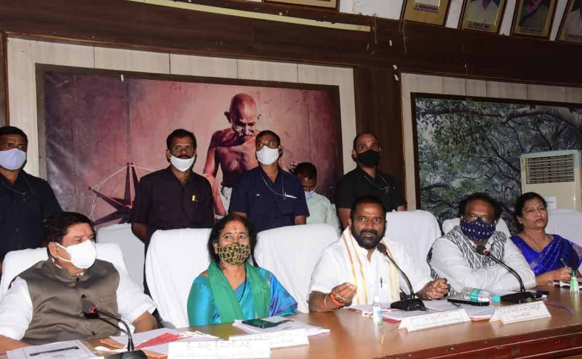 ‘దళితబంధు’అమలుచేసి తీరుతాం