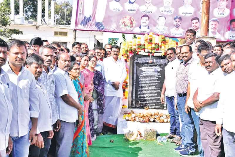 హైలెవల్‌ బ్రిడ్జిలతో సాఫీగా ప్రయాణం