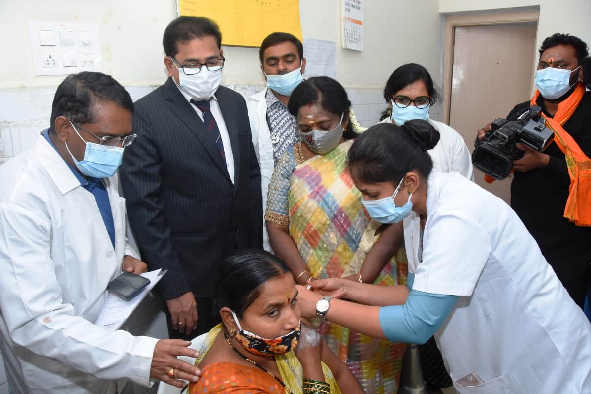 100% first dose vaccine |తెలంగాణలో 100 శాతం వ్యాక్సినేషన్‌ సంతోషకరం : గవర్నర్‌ తమిళి సై సౌందర్‌ రాజన్‌