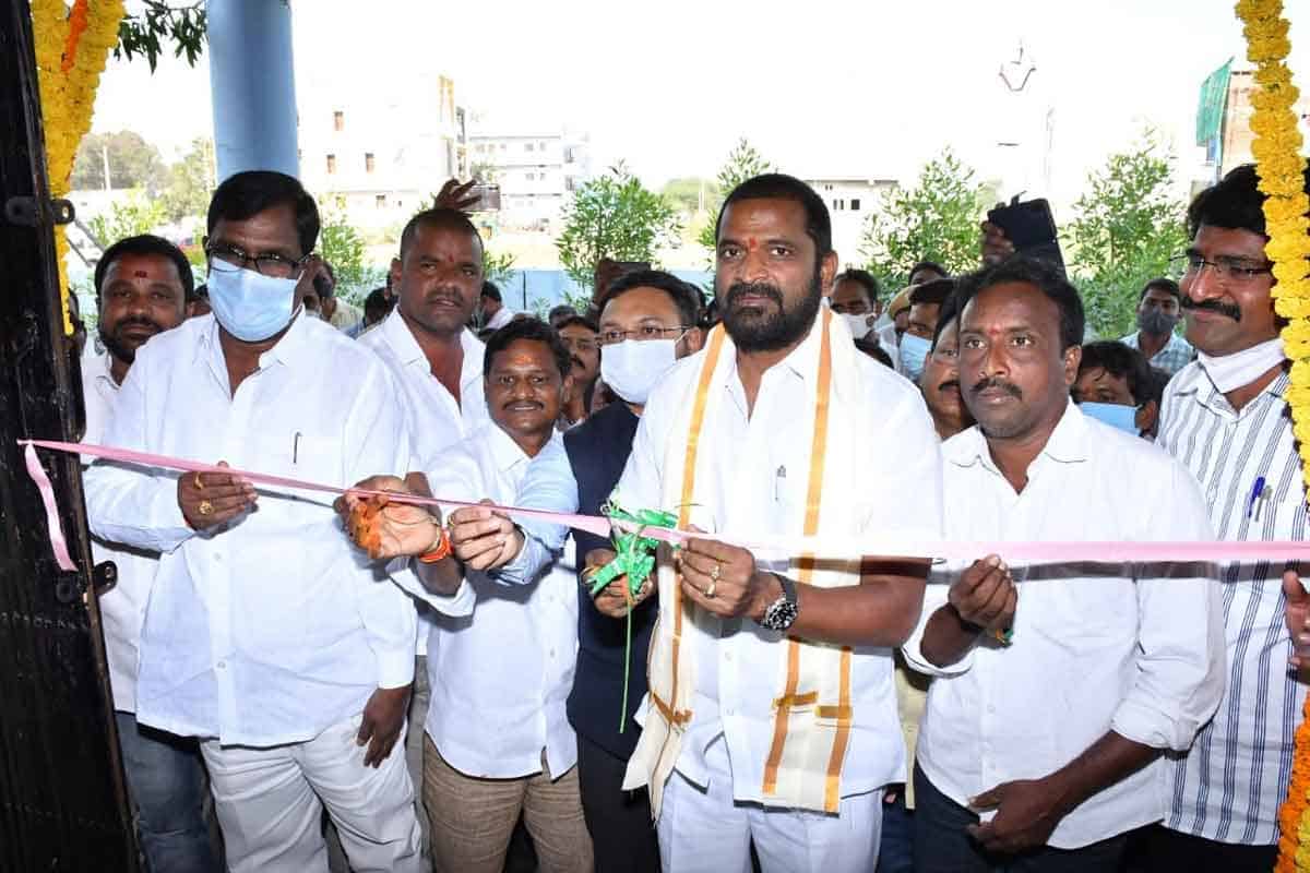 నగరాలకు దీటుగా పాలమూరు అభివృద్ధి