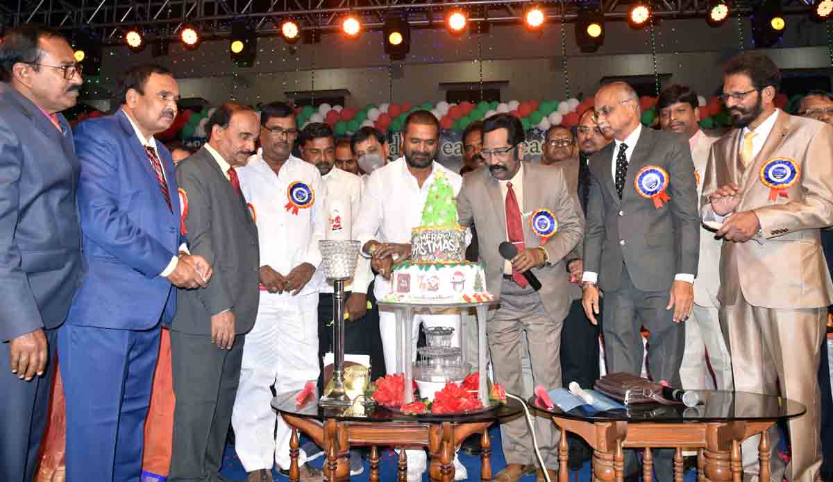 క్రిస్టియన్లకు అండగా ఉంటాం