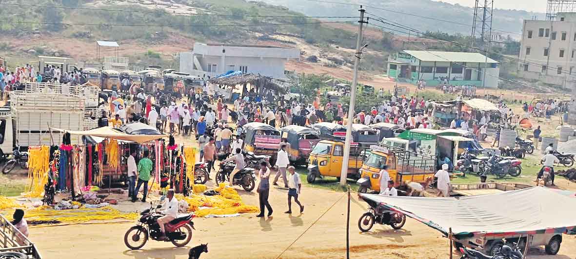 వాణిజ్యరంగంలో మాల్‌