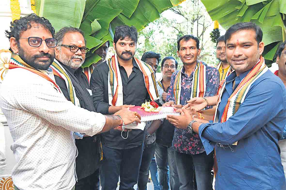 పొలిటికల్‌ డ్రామా